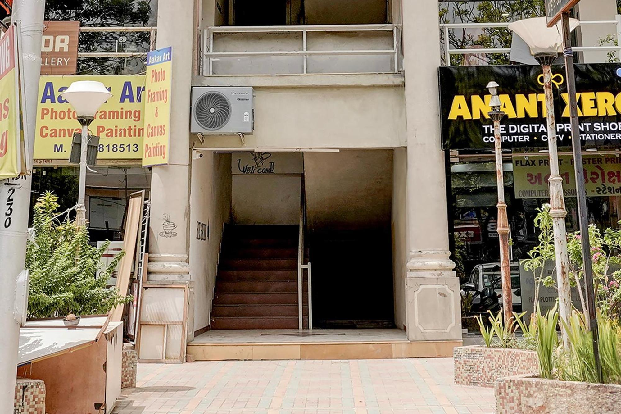 Hotel O Swagat Inn Ahmedabad Exterior photo